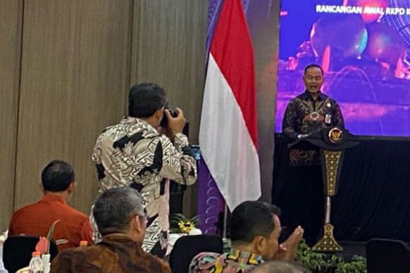 Bappeda Provinsi Jatim Apresiasi Bappelitbangda Batu Dalam Penyusunan RPD