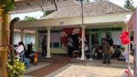 Meningkatkan Animo Pencoblos, TPS 5 Desa Kademangan Dihias Wedding Party