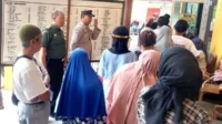 Babinsa Dinoyo Pendampingan Pendistribusian Bantuan Sosial Beras