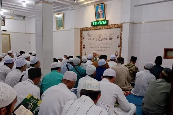 Babinsa Kiduldalem Monitoring Nuzulul Qur'an di Ponpes Darul Hadits