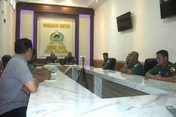 Dandim 0833 Terima Kunjungan Tim Wasrik Itdam V/Brawijaya