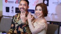 Ilustrasi foto komedian, Kiky Saputri dan suami. (ist) - Kiky Saputri Alami Keguguran Akibat Kista