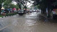 Jalan Suhat seringkali dilanda banjir saat hujan deras. (ist) - Pemkot Malang Ajukan Bantuan Tuntaskan Banjir di Sepanjang Jalan Suhat