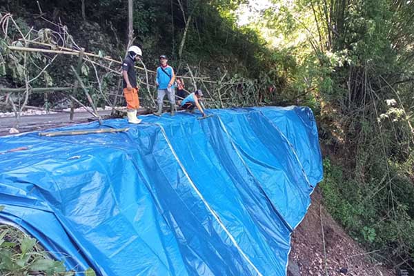 Jalan yang akan dikerjakan oleh Dinas PU Kabupaten Malang. (ist) - Dinas PU Kabupaten Malang Lakukan Uji Geolistrik Sebelum Garap Jalan Rajekwesi