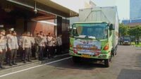Polda Jatim Kirimkan 50.789 Paket Bantuan Kemanusiaan untuk Warga Terdampak Banjir Demak