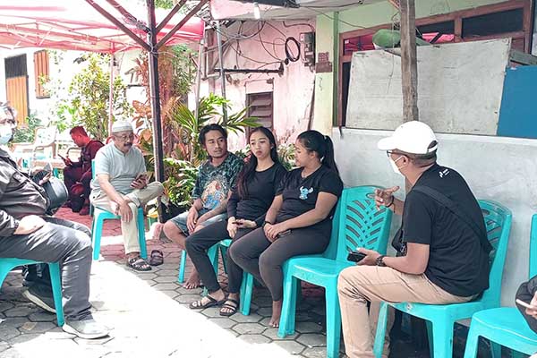 Keluarga korban tidak ingin urusan dengan pihak RS Hermina menjadi panjang. (afi) - RS Hermina Bantah Adanya Penolakan, Begini Kesaksian Relawan dan Keluarga Korban
