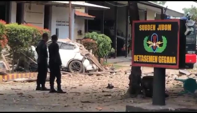 Jalan Gresik Sempat Ditutup, Dijaga Ketat Pihak Kepolisian