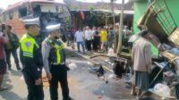 Diduga Rem Blong, Bus Pariwiata Alami Kecalaan Beruntun, Seorang Ibu Meninggal Dunia