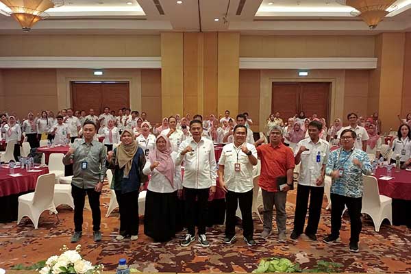 Para peserta FGD di Hotel Santika Premier dari seluruh OPD terkait serta perwakilan kelurahan dan kecamatan. (Seru.co.id/afi) - Pj Wali Kota Malang Buka FGD Strategi Pemenuhan RTH Sesuai RDTR