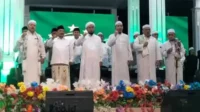 Puluhan Ribu Masyarakat Hadiri 'Pengajian 2 Majelis 1 Cinta', Shalawat Kebangsaan