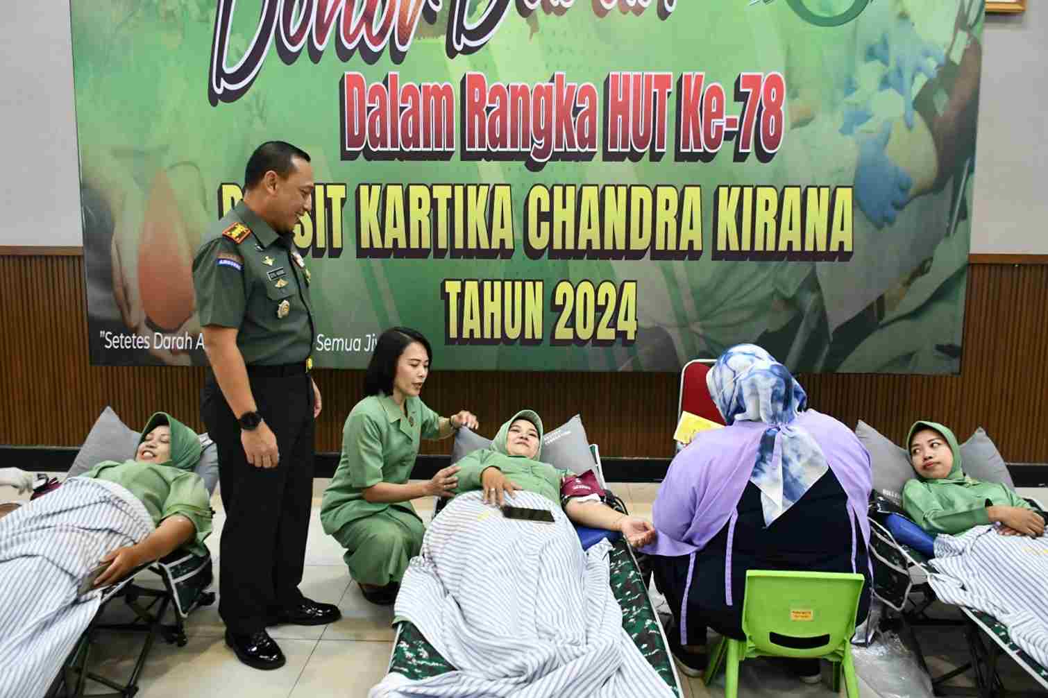 Persit KCK Koorcab Rem 083 PD V/Brw Sumbangkan 1.500 Kantong Darah