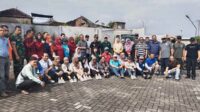 Personel Koramil Klojen dan peserta senam bersama Forkopimcam. (rhd) - Jalin Sinergisitas, Personel Koramil Klojen Senam Bersama Forkopimcam