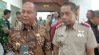 Pj Bupati Sugiat dan Kepala BPN Jombang ketika diwawancarai. (Seru.co.id/ful) - PJ Bupati Sugiat Buka Penyuluhan Pendaftaran Tanah Sistematis Lengkap