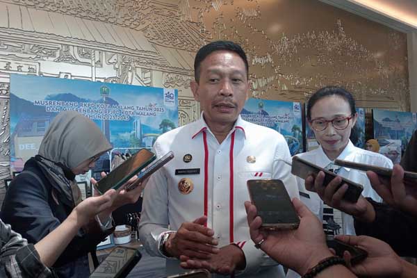 Pj Wali Kota Malang akan menggunakan rekomendasi dari Dewas sebagai bahan pertimbangan. (afi) - Pj Wali Kota Malang Belum Bisa Pastikan Kelanjutan Direksi Perumda Tugu Tirta