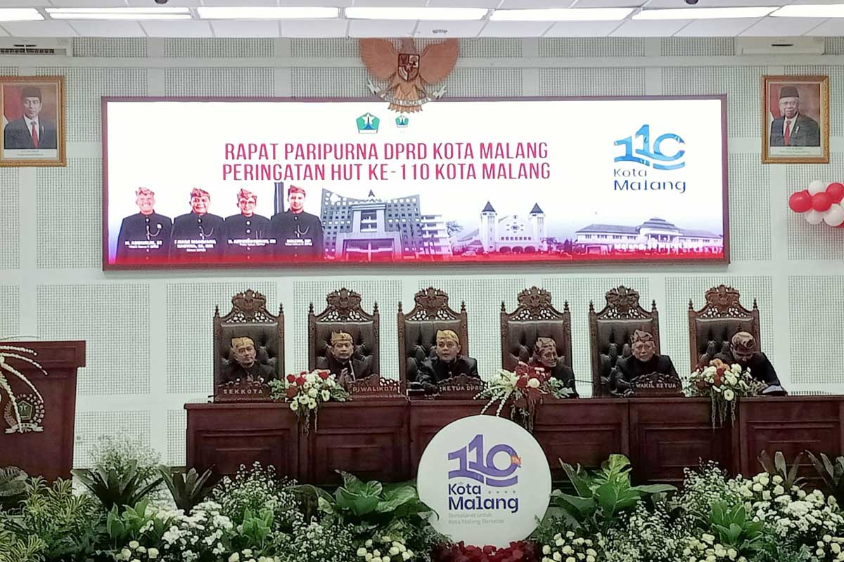 Rapat Paripurna DPRD Kota Malang dihadiri seluruh elemen pemerintahan di Kota Malang. (afi) - DPRD Gelar Rapat Paripurna HUT Ke-110 Kota Malang Menuju Malang Berkelas
