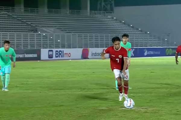 Timnas U-20 Indonesia saat bertanding lawan China. (ist) - Duel Sengit Persahabatan U-20 Timnas Indonesia vs China, Berakhir Imbang 1-1