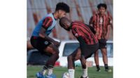 Pertandingan Arema FC dan Persebaya Surabaya Digelar Tanpa Ada Suporter