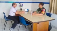 Babinsa Koramil Sukun Komsos Jelang Idulfitri