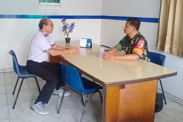 Babinsa Koramil Sukun Komsos Jelang Idulfitri