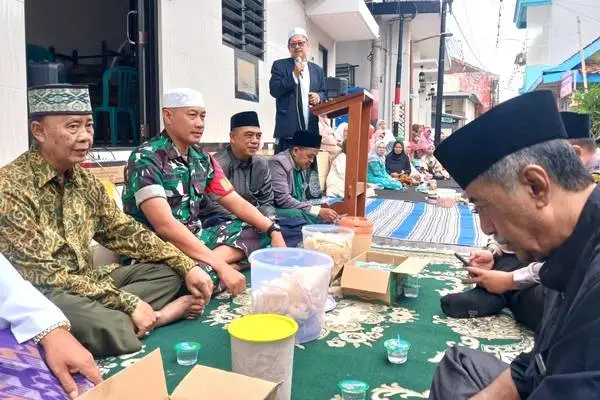 Babinsa dan Bhabinkamtibmas Halal Bihalal di Kampung Kayutangan Heritage