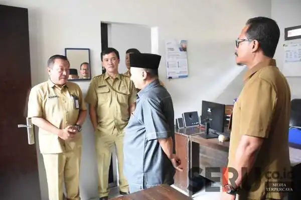 Hari Pertama Masuk Kerja Puluhan ASN Pemkab Situbondo Absen Tidak Dikenakan Sanksi