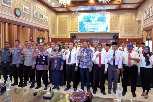 FKDM siap berselaras dengan berbagai pihak wujudkan ketertiban di Kota Malang. (Seru.co.id/afi) - Pj Wali Kota Malang Kukuhkan 34 Relawan FKDM, Siap Jaga Kondusifitas Masyarakat