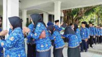 Hadiri Halal Bihalal, Pj Bupati Bojonegoro Ajak Jadikan Momen Semangat Bekerja Bersama Hadiri Halal Bihalal, Pj Bupati Bojonegoro Ajak Jadikan Momen Semangat Bekerja Bersama