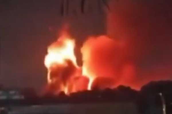 Ledakan dan kebakaran gudang peluru Kodam Jaya di Kawasan Gunung Putri, Kabupaten Bogor, berbatasan Kota Bekasi, Jawa Barat. (ist) - Ledakan Gudang Peluru Kodam Jaya Bogor, Sebabkan 31 Rumah Warga Rusak