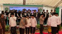 Pj Bupati Pasuruan Sapa Ribuan Calon Jemaah Haji yang Ikuti Manasik Di Bangkodir Bangil