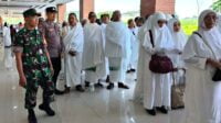 Babinsa Kedungkandang Dampingi Penutupan Bimbingan Manasik Haji 2024