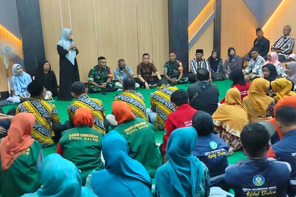 Babinsa Koramil Klojen hadiri halalbihalal dan pisah sambut Lurah Kiduldalem. (ist) - Babinsa Koramil Klojen Hadiri Halalbihalal dan Pisah Sambut Lurah Kiduldalem