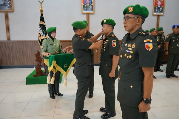 Danrem 083/Bdj Pimpin Serah Terima Tongkat Komando Dandim 0825/Banyuwangi