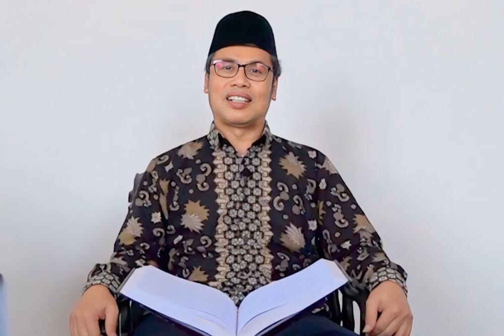 Sarung menjadi identitas Muslim di Indonesia. (ist