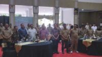 Foto bersama dalam kegiatan pembukaan Konferensi Kerja PWI Malang Raya Masa Bakti 2024-2027. (ist) - Halal Bihalal dan Konferensi Kerja PWI Malang Raya di Balai Kota Among Tani Batu