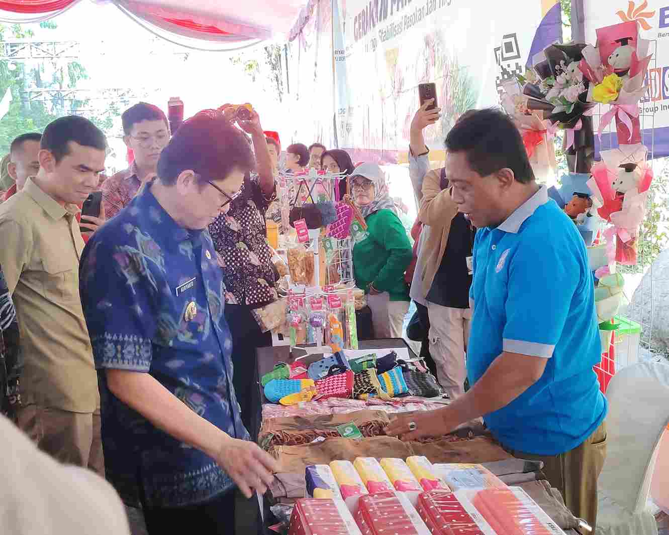 Gandeng Dekopinda dan Bapanas, Pemkab Bojonegoro Gandeng Dekopinda dan Bapanas, Pemkab Bojonegoro Gelar Gerakan Pasar Murah