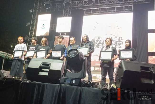 Rock Gunung #2 Persembahan Disparta Batu Sukses Hadirkan Ribuan Pecinta Music Rock