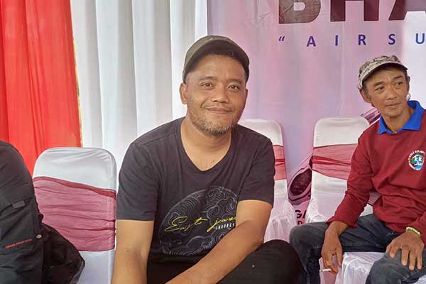 Ketua Pokdarwis Kelurahan Temas. (Seru.co.id/dik) - Tirto Uriphing Bhawono Cara Kelurahan Temas Peringati Hari Air se-Dunia Di Batu