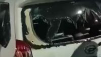 Mobil Xenia di Jember Jadi Sasaran Amuk Massa Usai Tabrak Motor Petugas Polisi