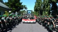 Pangdam V/Brw pastikan kesiapan personel dan perlengkapan Satgas Yon Zipur 5/ABW. (penrem083) - Pangdam V/Brw Pastikan Kesiapan Personel dan Perlengkapan Satgas Yon Zipur 5/ABW