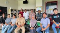 Para pendiri Koperasi Let's Play Game Studio saat melakukan rapat anggota. (ist) - Koperasi Game Industry Pertama di Indonesia, Ada di Kota Batu