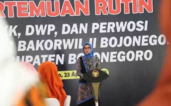 Pj Ketua TP PKK Kabupaten Bojonegoro, Dian Adiyanti. (Humas Pemkab Bojonegoro) - Kabupaten Bojonegoro Jadi Tuan Rumah Pertemuan PKK, DWP, Perwosi se-Bakorwil II