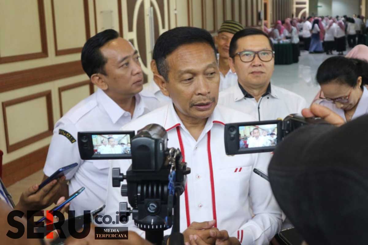 Pj Wali Kota Malang menjawab awak media. (Seru.co.id/ws11) - Pj Wali Kota Malang Inginkan Kolaborasi Akademisi hingga Pengusaha Atasi Stunting