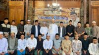 Syekh Maher saat mengisi kuliah tamu di Ponpes Manbaul Ulum. (ist) - Syekh Dr Maher Al Monajjed Isi Kuliah Tamu Internasional Pondok Pesantren Manbaul Ulum Malang