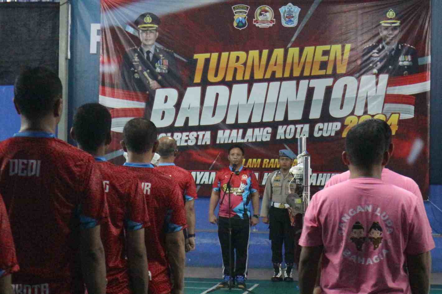 Rajut Harmonisasi Antar Instansi, Polresta Malang Kota Helat Turnamen Badminton