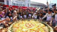 Rujak Uleg Adalah Simbol Dari Rasa Kebersamaan Dan Kesatuan Warga Surabaya