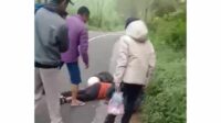 Pengendara Motor Matic Alami Kecelakaan di Jalur Menuju Wisata Bromo