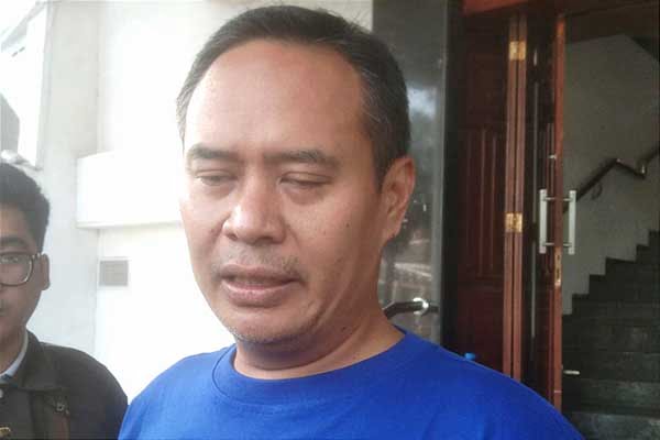 Kepala Biro Kemahasiswaan dan Alumni UMM, Tatag Muttaqin menjawab awak media. (ws11) - UMM Kembangkan 1.200 Potensi Mahasiswa dalam Gelaran Rektor Cup 2024