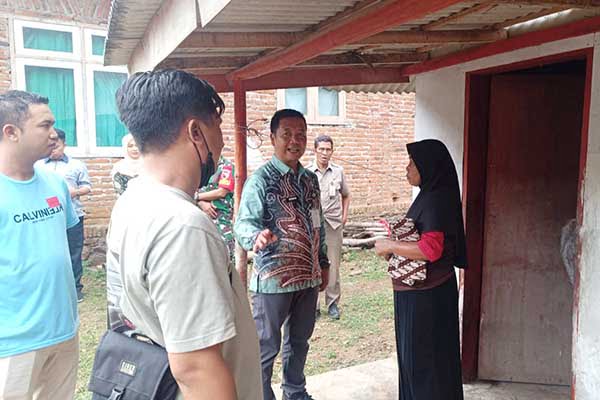 Kondisi rumah nenek Asmina saat ini. (Seru.co.id/amb) - Dinsos dan Pemdes Beri Atensi Khusus Terhadap Nenek Asmina yang Viral di Jember