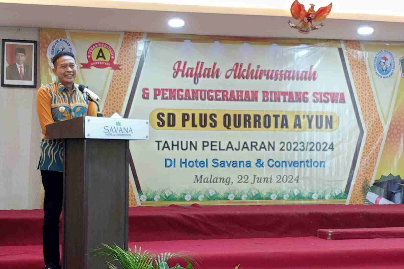 Lepas 76 Siswa SD Plus Qurrota A'yun, Pj Wali Kota Malang: Terima Kasih Konsistensi Pendidikan Berkualitasnya