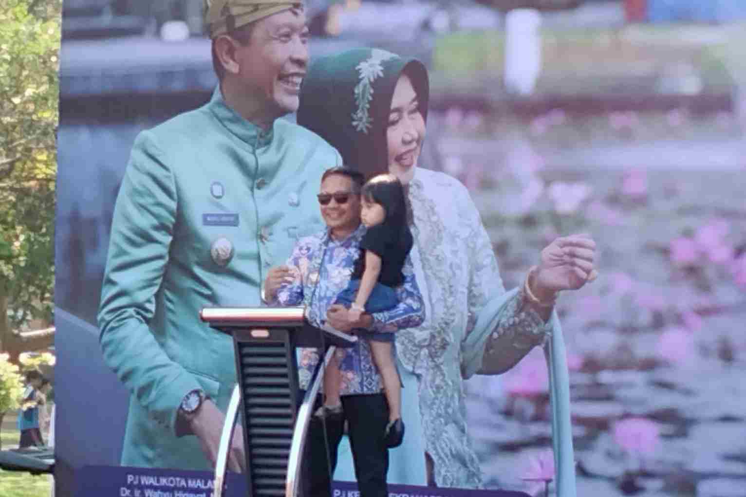 Lewat Dekranasda 2024, Pj Wali Kota Malang Serius Membawa UMKM Naik Kelas 1 Lewat Dekranasda 2024, Pj Wali Kota Malang Serius Membawa UMKM Naik Kelas